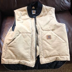 Men’s Carhartt insulated vest
